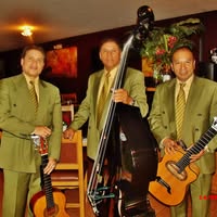 Trío Los Elegantes